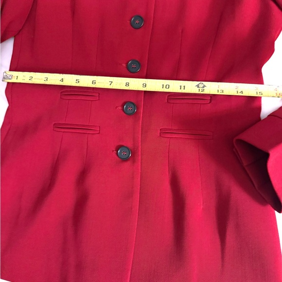 Classic vintage dressage style figure flattery Cranberry red jacket - Picture 8 of 12